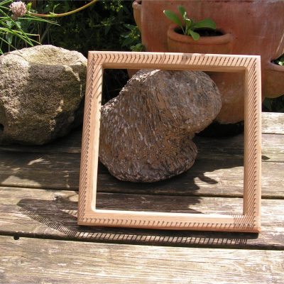 A fine set, 9″ Square Pin Loom  – Oak Frame